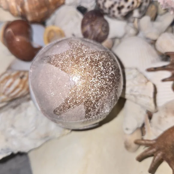 ###(New) The Island Bath & Body Bath Bombs  (5.5 oz Each) - Picture 7 of 12